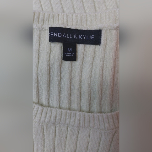 Kendall & Kylie Cutout Sweater Crop Tank Top Size Medium Pale Green Sporty Boho - Picture 4 of 8